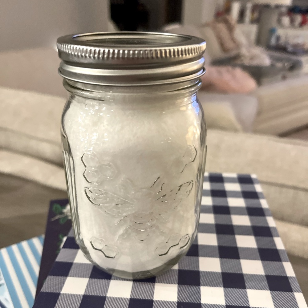 Homemade All Natural Laundry Booster and Natural Softner w/Essential Oil…32 oz. - Picture 1 of 1